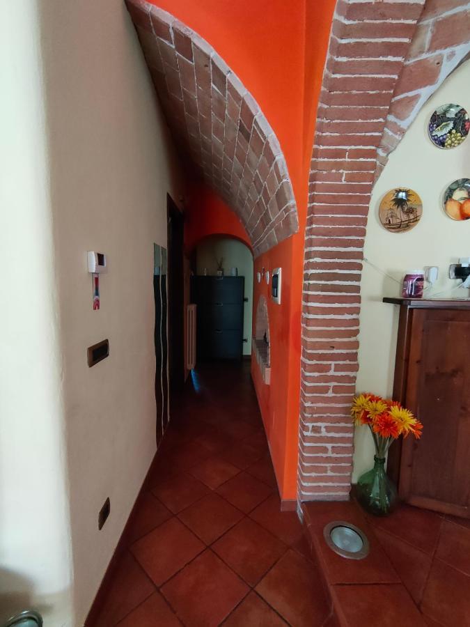 Da Barbara & Simone Appartement Collemezzano Buitenkant foto